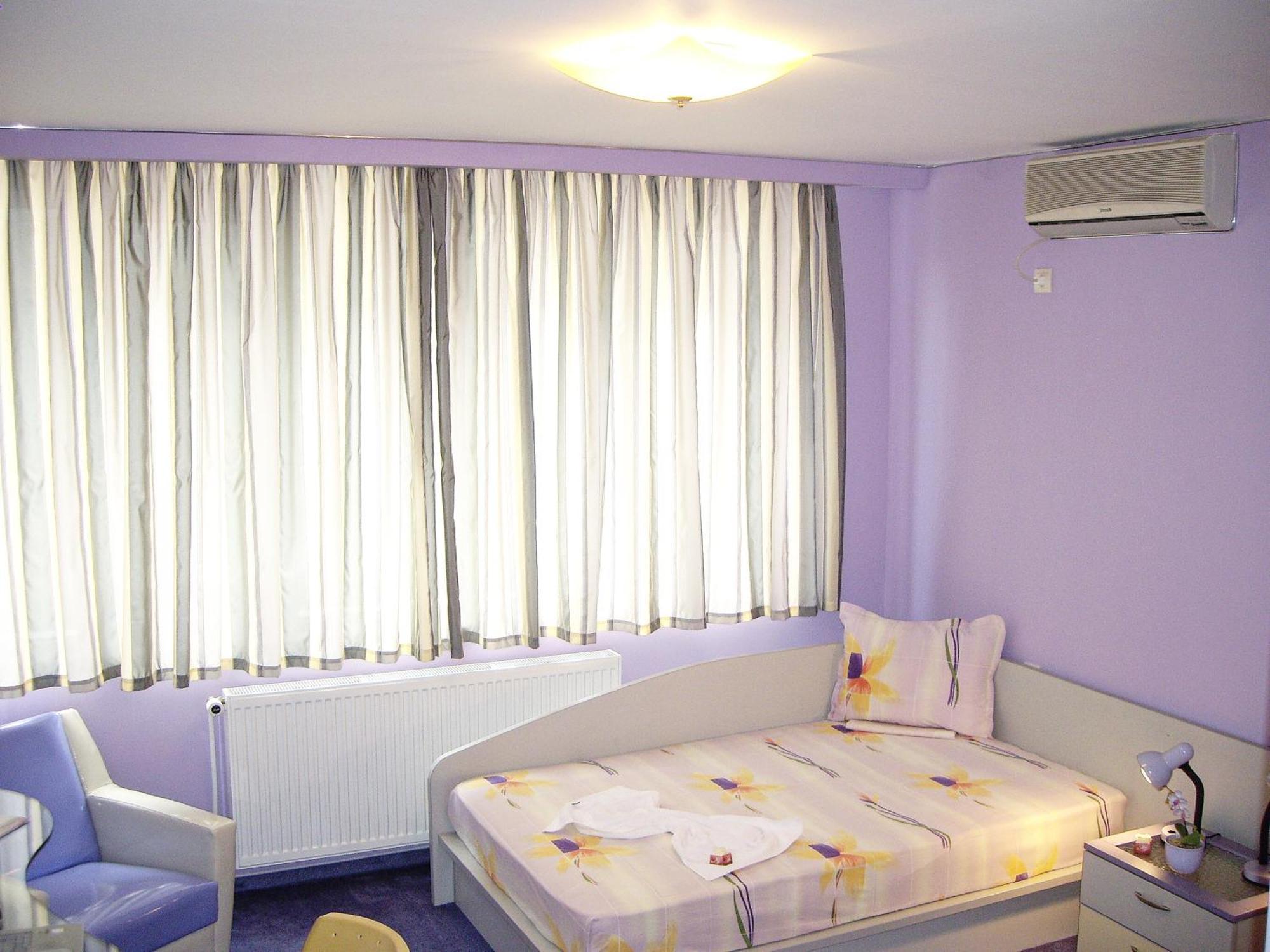 Family Hotel Mania Sztara Zagora Kültér fotó