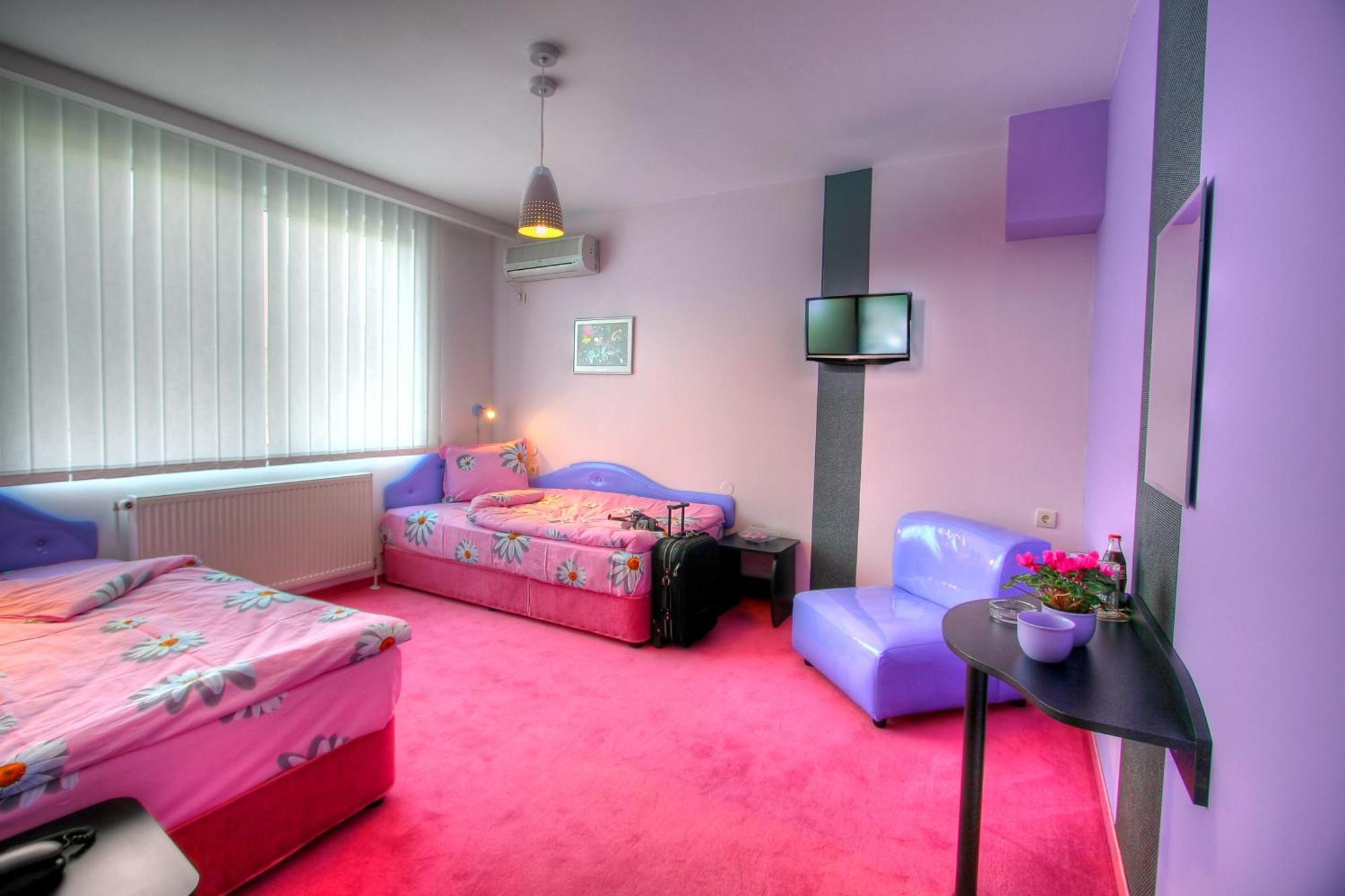 Family Hotel Mania Sztara Zagora Kültér fotó