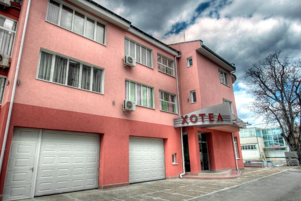 Family Hotel Mania Sztara Zagora Kültér fotó